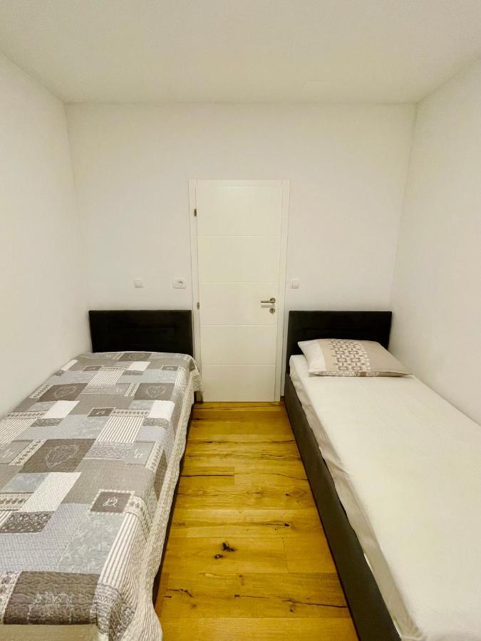 Alida Valli Apartment Kaštela Eksteriør billede