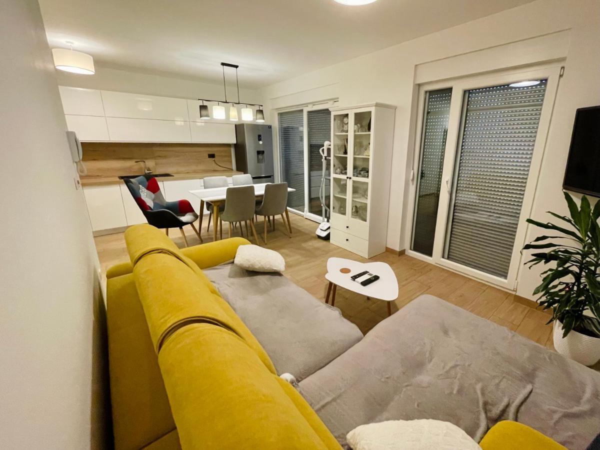 Alida Valli Apartment Kaštela Eksteriør billede