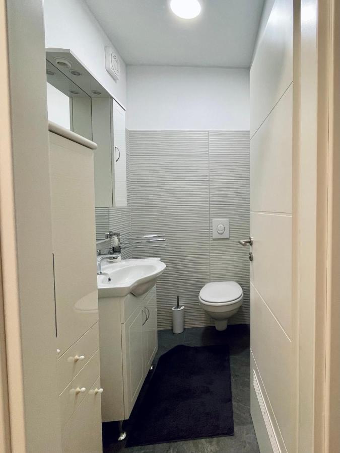 Alida Valli Apartment Kaštela Eksteriør billede